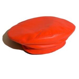 Clyde Lambskin Beret in Satsuma